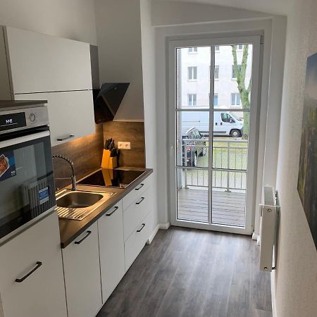 40 Qm Appartment Parkplatz, Balkon,Netflix, Prime Chemnitz Esterno foto