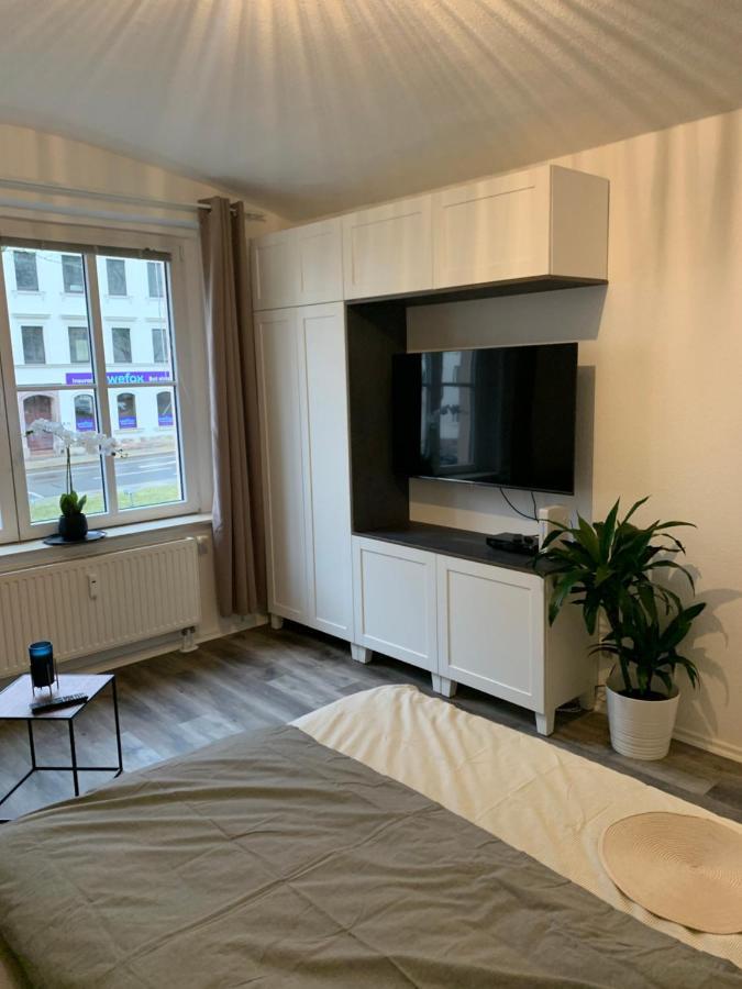 40 Qm Appartment Parkplatz, Balkon,Netflix, Prime Chemnitz Esterno foto