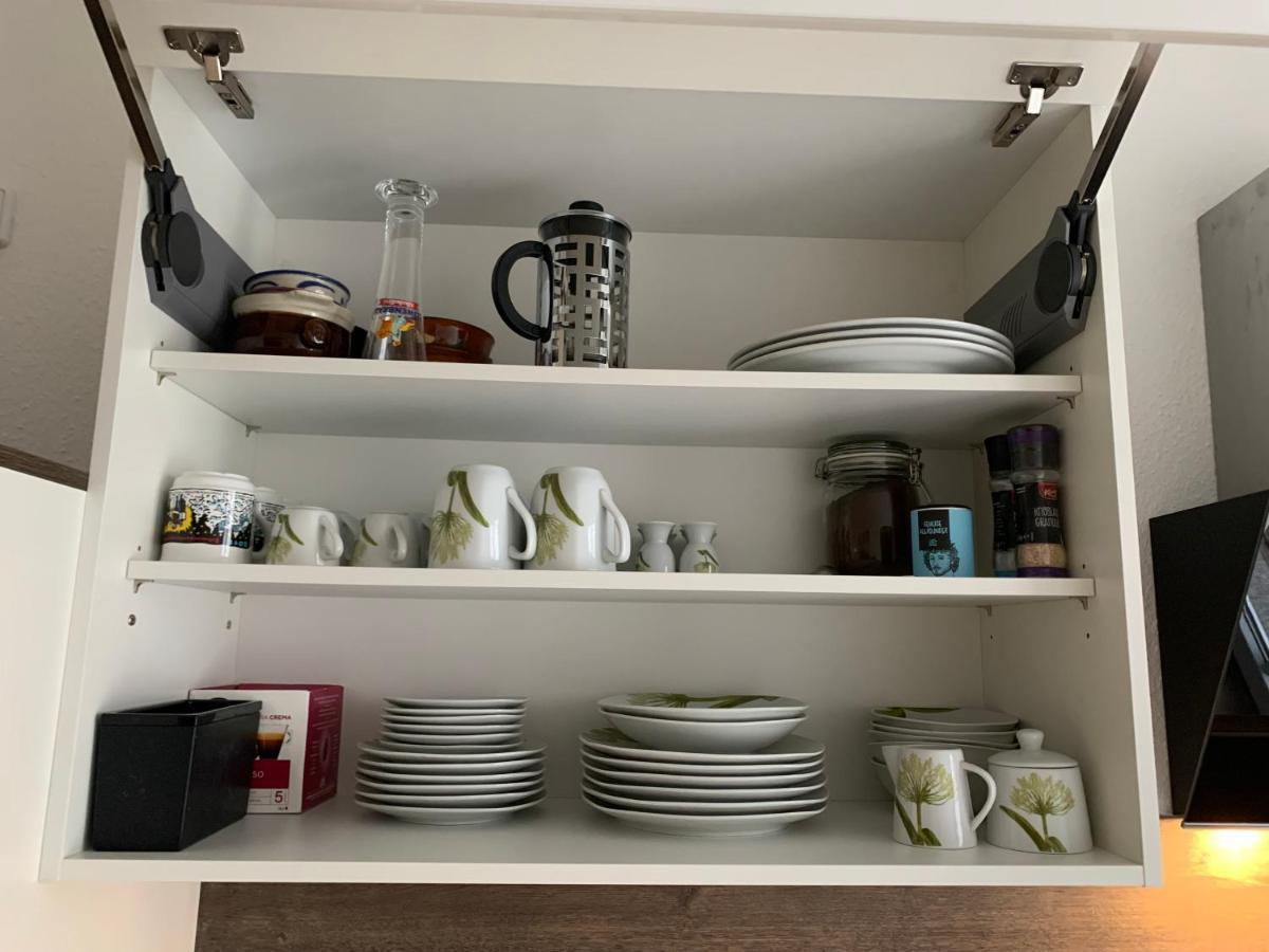 40 Qm Appartment Parkplatz, Balkon,Netflix, Prime Chemnitz Esterno foto