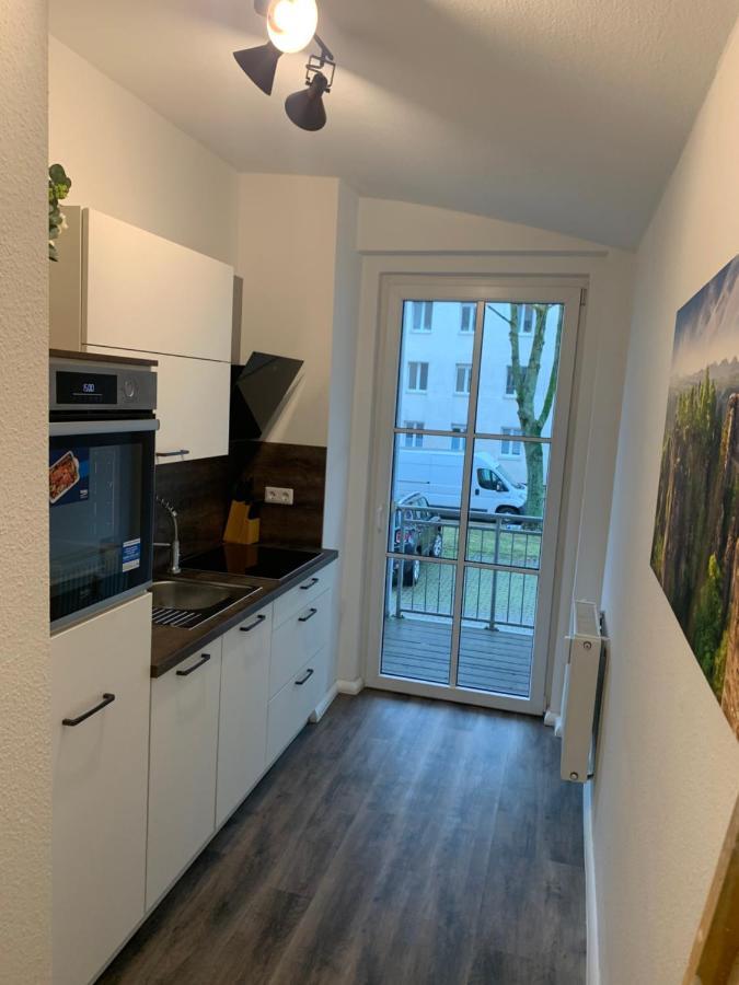 40 Qm Appartment Parkplatz, Balkon,Netflix, Prime Chemnitz Esterno foto
