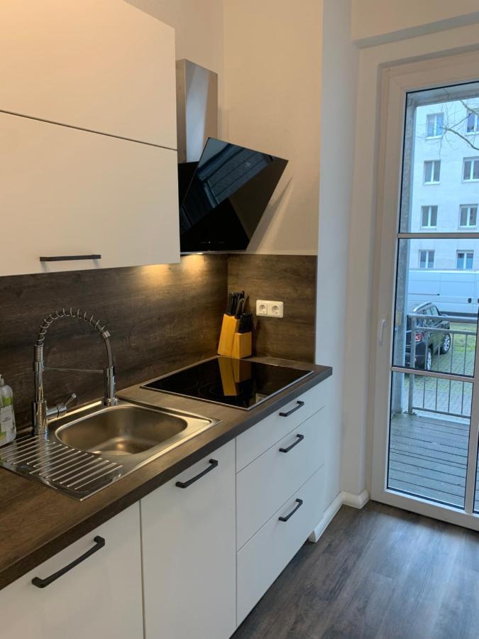 40 Qm Appartment Parkplatz, Balkon,Netflix, Prime Chemnitz Esterno foto