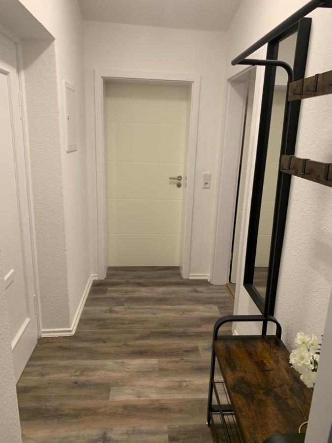 40 Qm Appartment Parkplatz, Balkon,Netflix, Prime Chemnitz Esterno foto